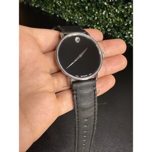 MENS MOVADO MUSEUM 71.1.14.1471 Stainless Steel Watch BLACK DIAL ON LEATHER